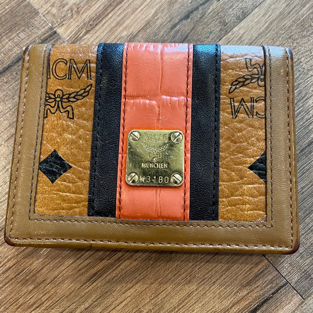 MCM small wallet card holder cognac 🔥